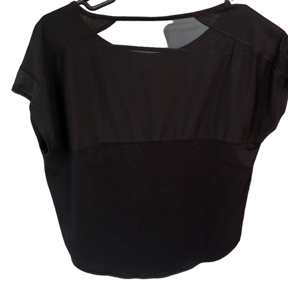 Puma Ladies Top - Picture 2 of 3